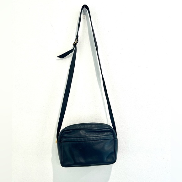 Evan Picone‎ Black Leather Crossbody Bag - Picture 1 of 10